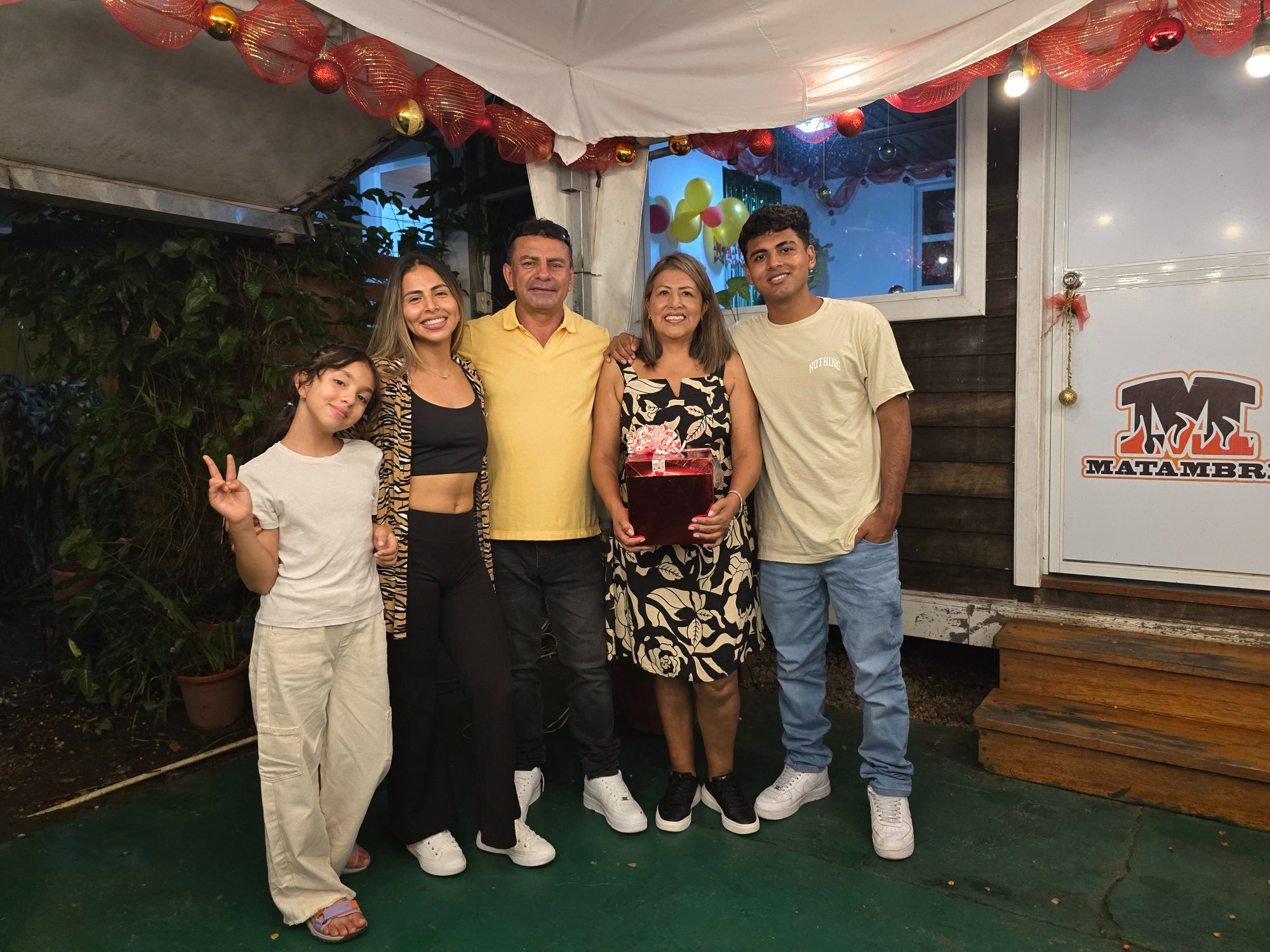 Luisa con su familia